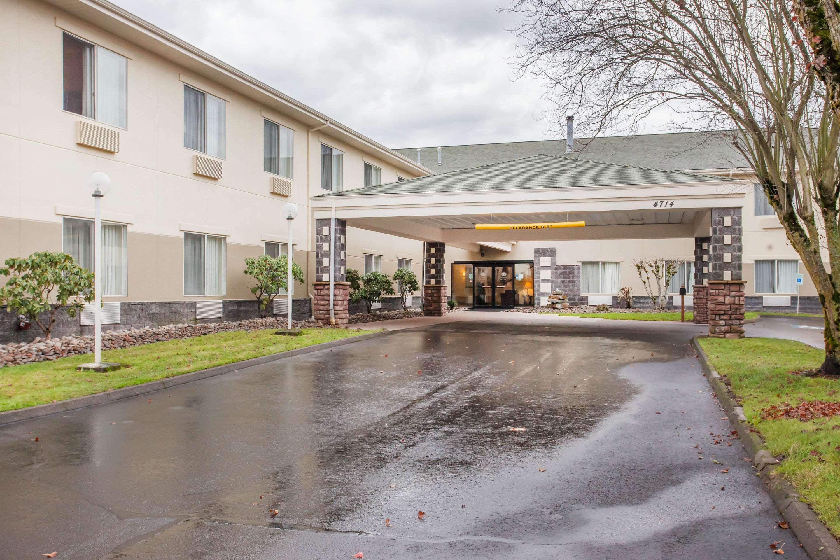Comfort Suites Near Vancouver Mall Exterior foto
